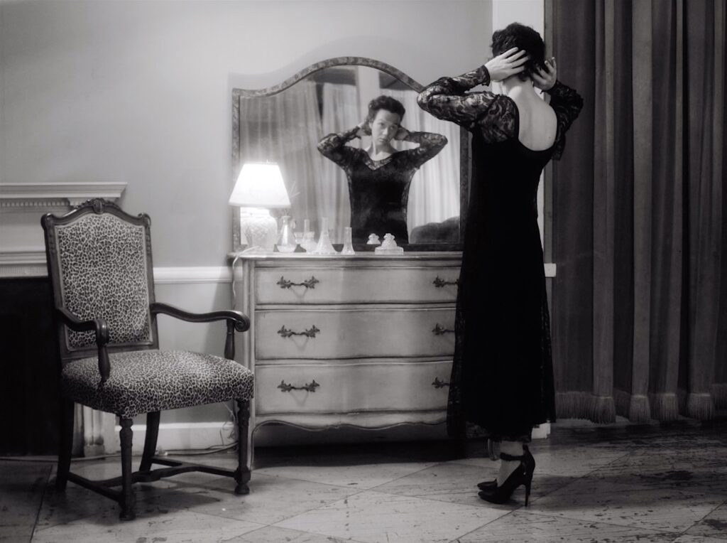 Nadja Verena Marcin, How to undress..., 2016