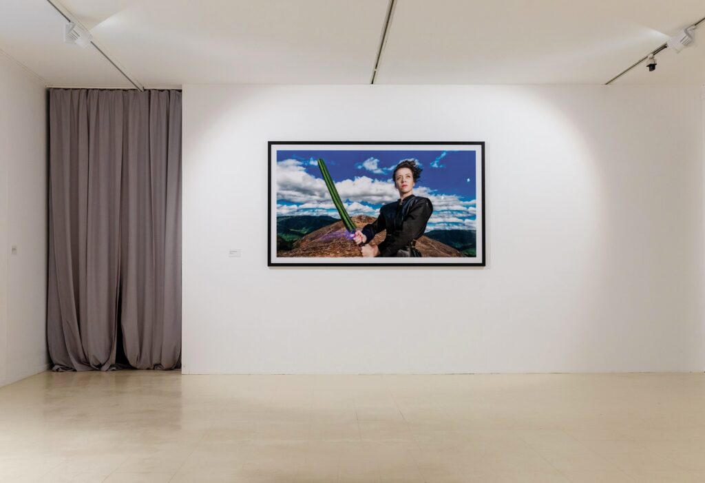 Nadja-Verena-Marcin,OPHELIA,-Ausstellungsansicht,-2019,-Stadtgalerie-Saarbrücken,-Foto-Anton-Minayev-(1)_web