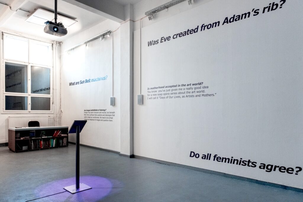 #SOPHYGRAY_Alpha Nova_12