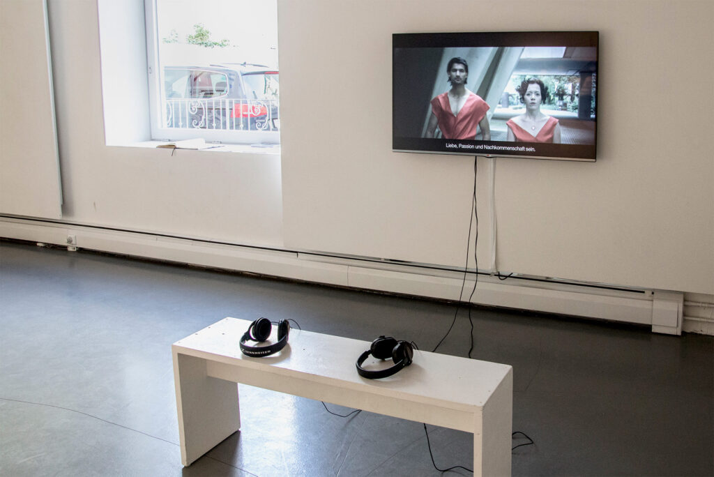 Esther-Donatz_Zero-Gravity_12