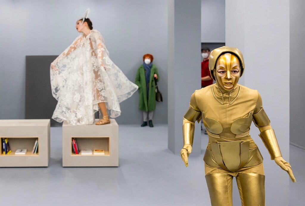 Monograph-SOPHYGRAY-59