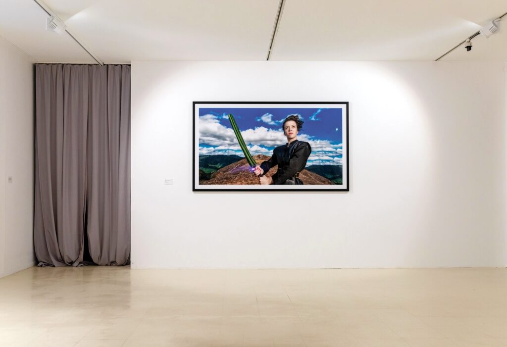 Nadja-Verena-Marcin,OPHELIA,-Ausstellungsansicht,-2019,-Stadtgalerie-Saarbrücken,-Foto-Anton-Minayev-(1)_web